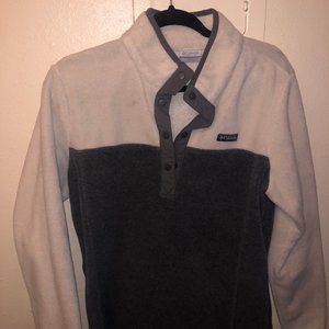 Columbia Pullover fleece Women's large
